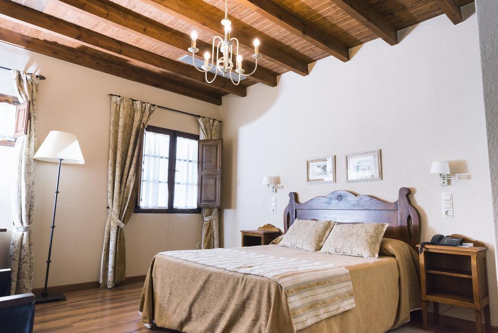 Hotel Monumento Pazo Do Castro O Barco de Valdeorras Extérieur photo